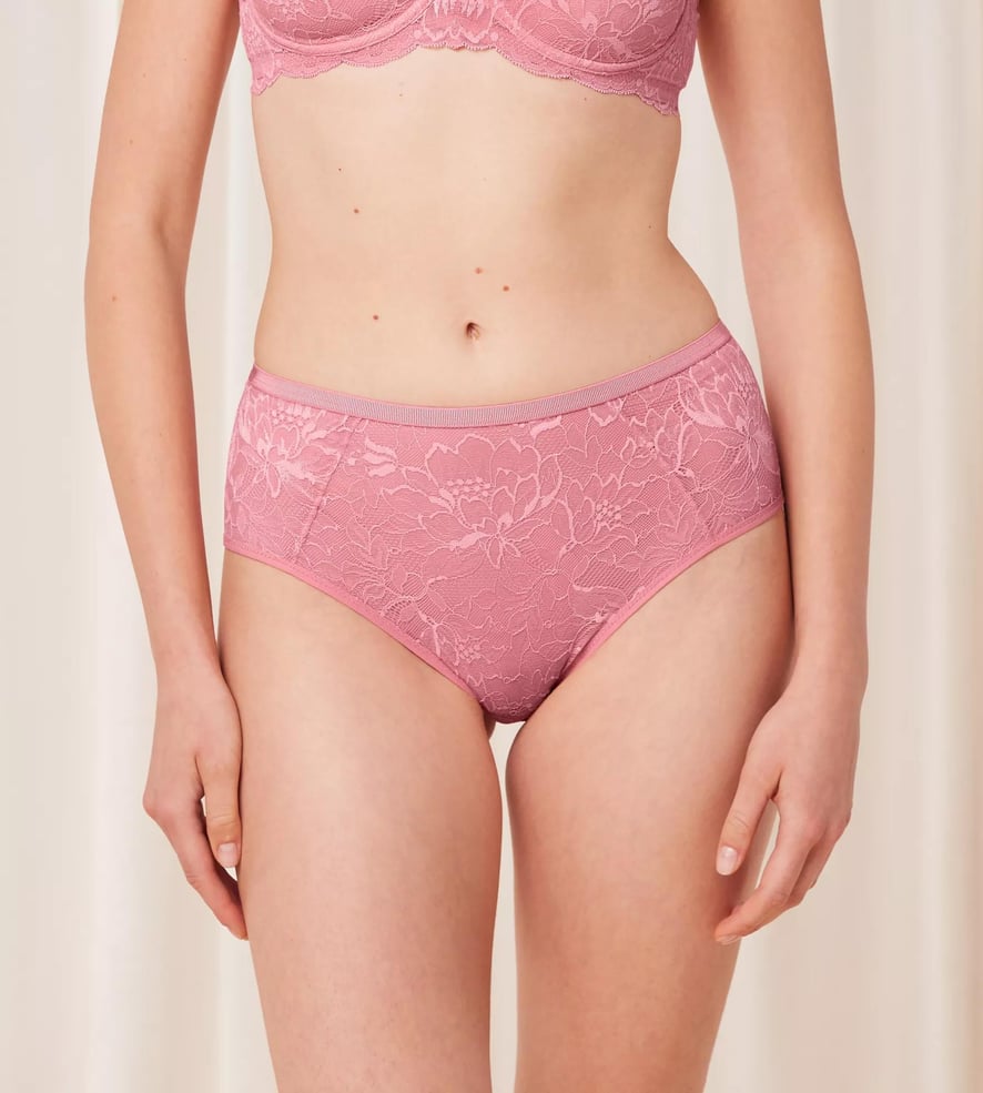 Triumph Amourette Charm T Maxi02