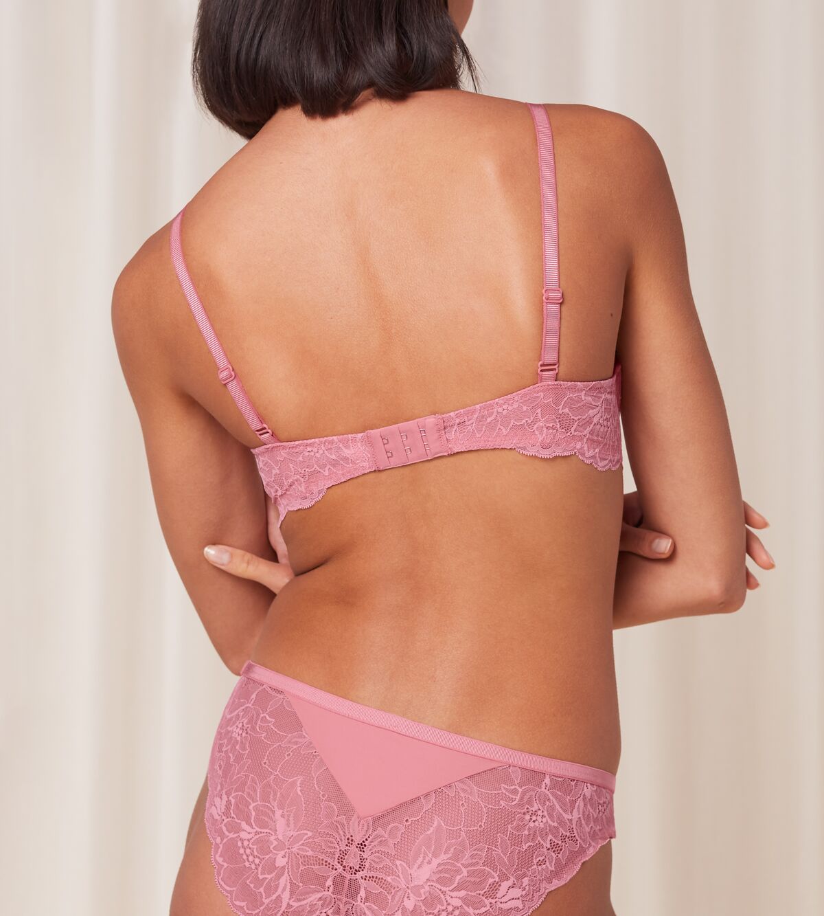 Triumph Amourette Charm T P