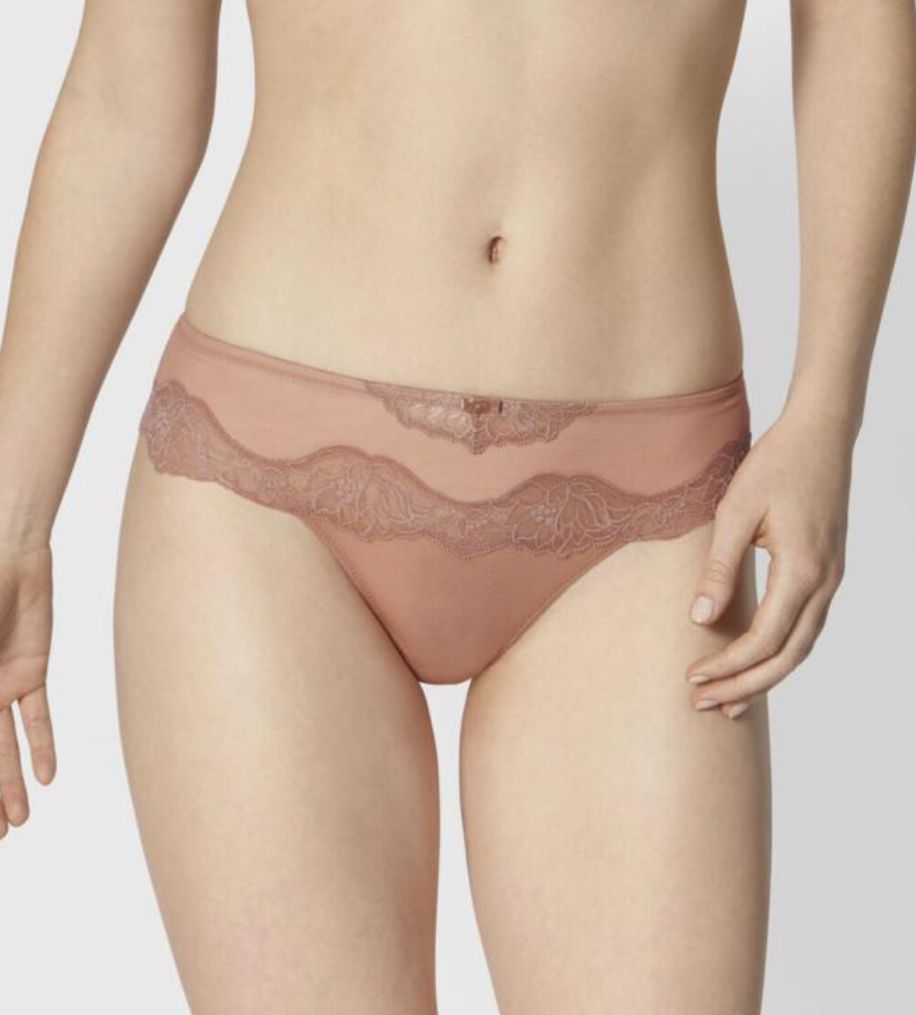 Triumph Amourette Charm Hipster String