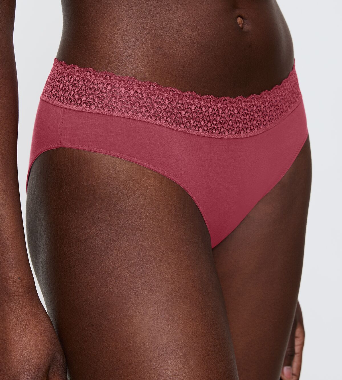 Triumph Feel of Modal Tai