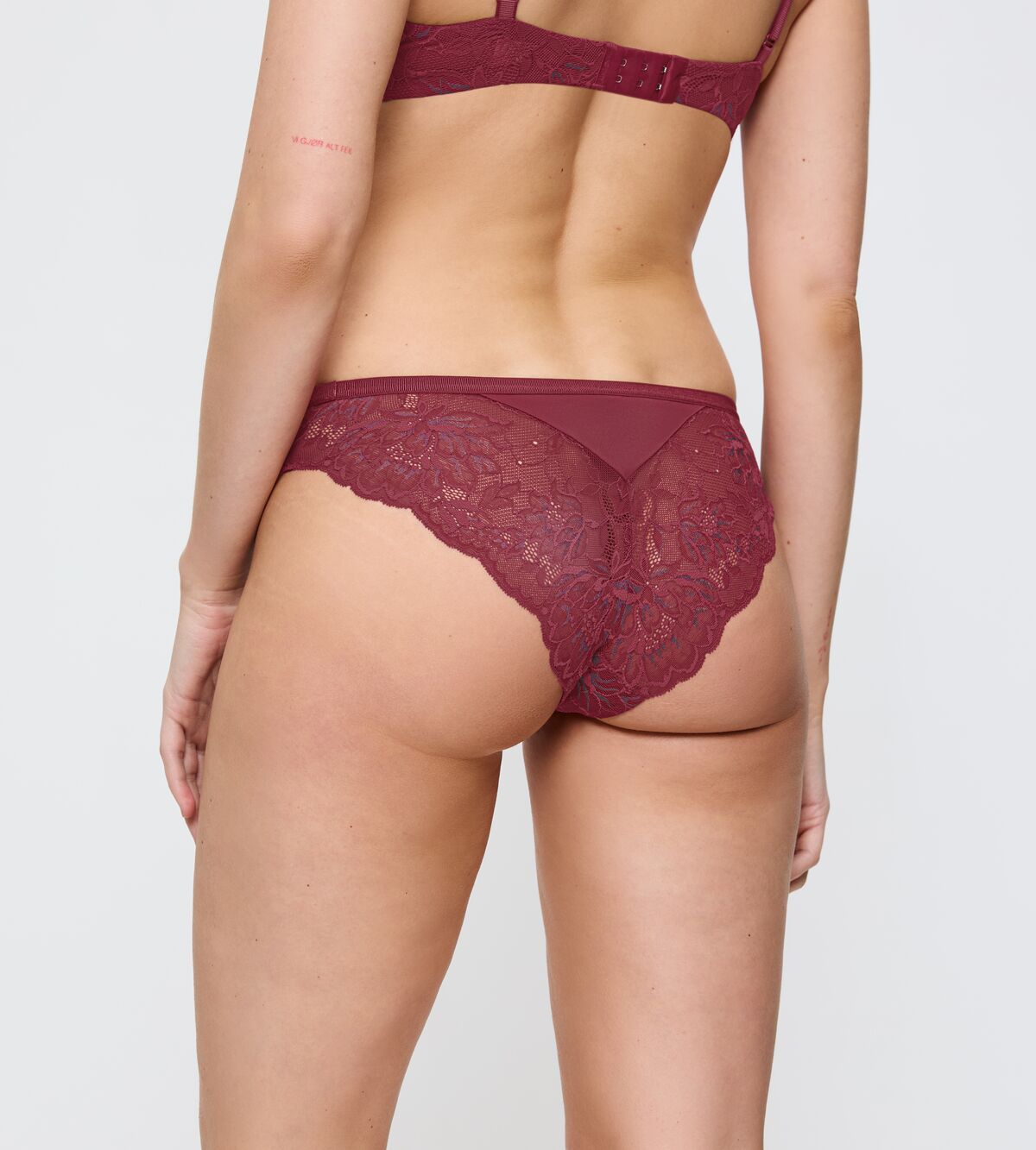 Triumph Amourette Charm T Brazilian01