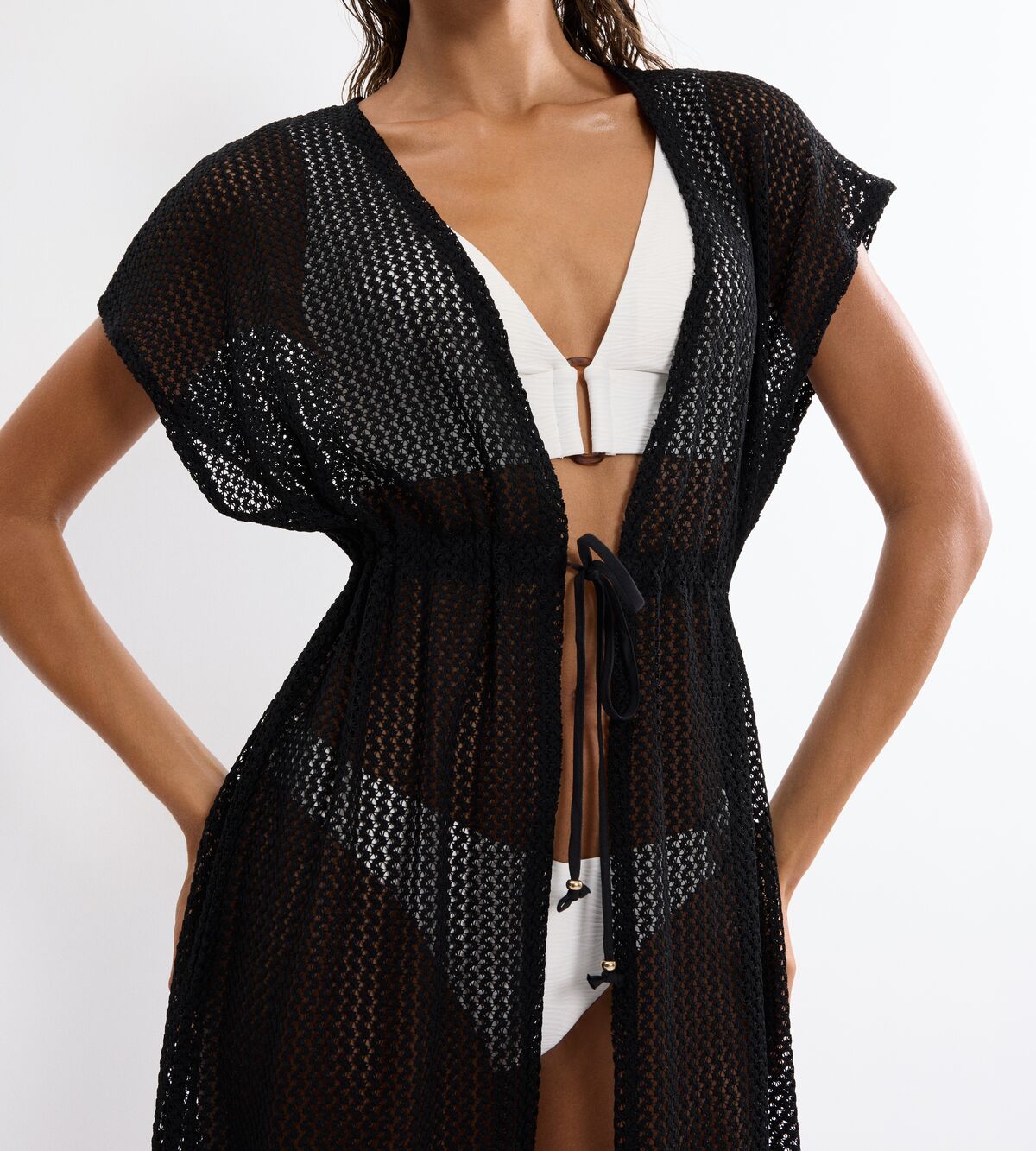 Triumph Beach MyWear Crochet Kimono