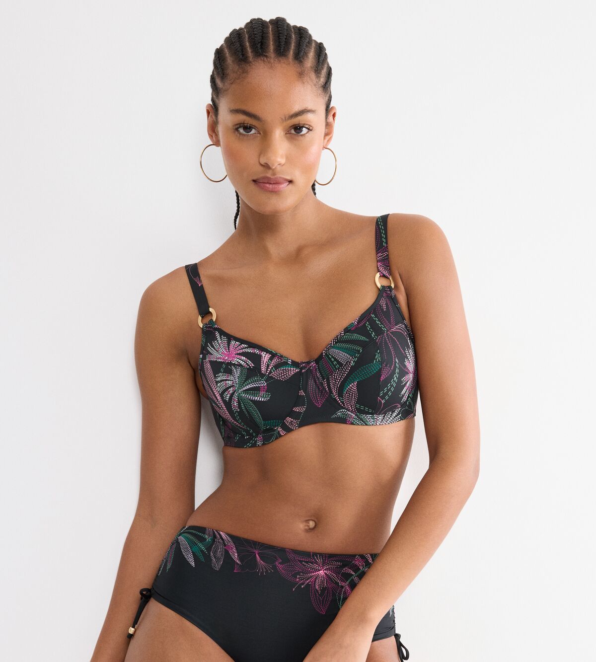 Triumph Summer Tropics W 01