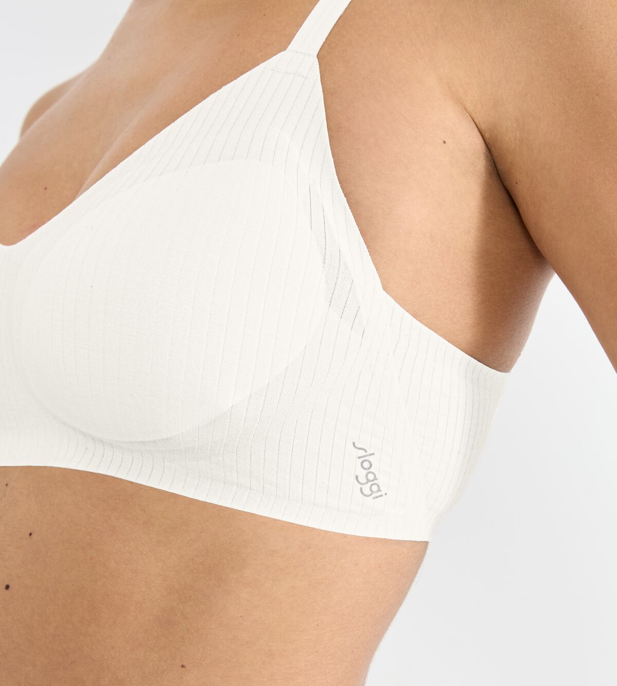 Triumph sloggi ZERO Feel Pure Soft bra